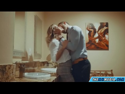 ❤️ Cuando una rubia tetona te seduce en un baño público Porno en es.classicmebel21.ru ❌️❤️❤️❤️❤️❤️❤️❤️